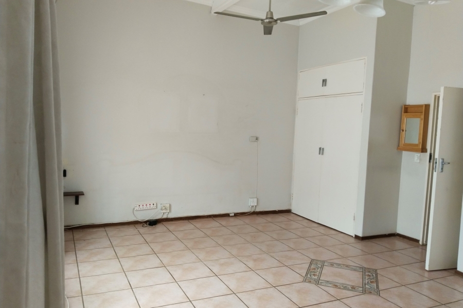 4 Bedroom Property for Sale in Hartbeespoort Rural North West